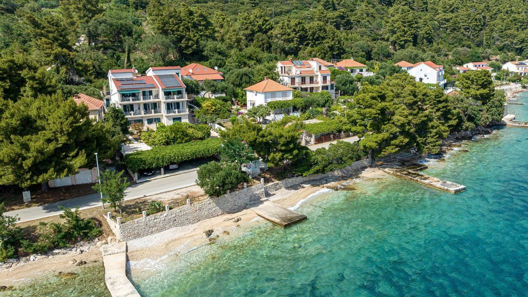 Apartmanok A Tenger Mellett Kuciste - Perna, Peljesac - 21507 Kučište - Perna (1)