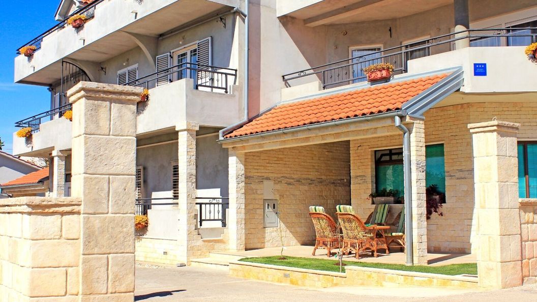 Apartments Old Stone Sukosan (1)