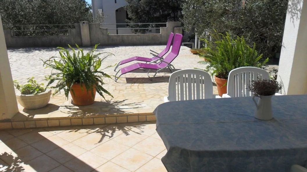 Apartments Bari Mandre (1)