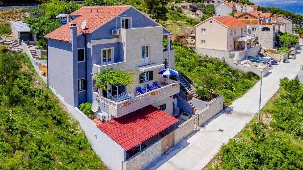 Apartment Panorama Postira II (1)