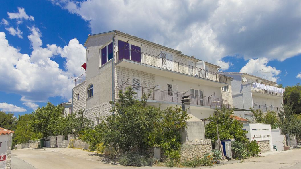 Apartments Vinko Primosten II (1)