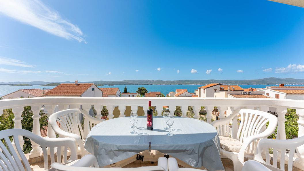 Apartman Sveti Filip i Jakov - CDI984 (1)