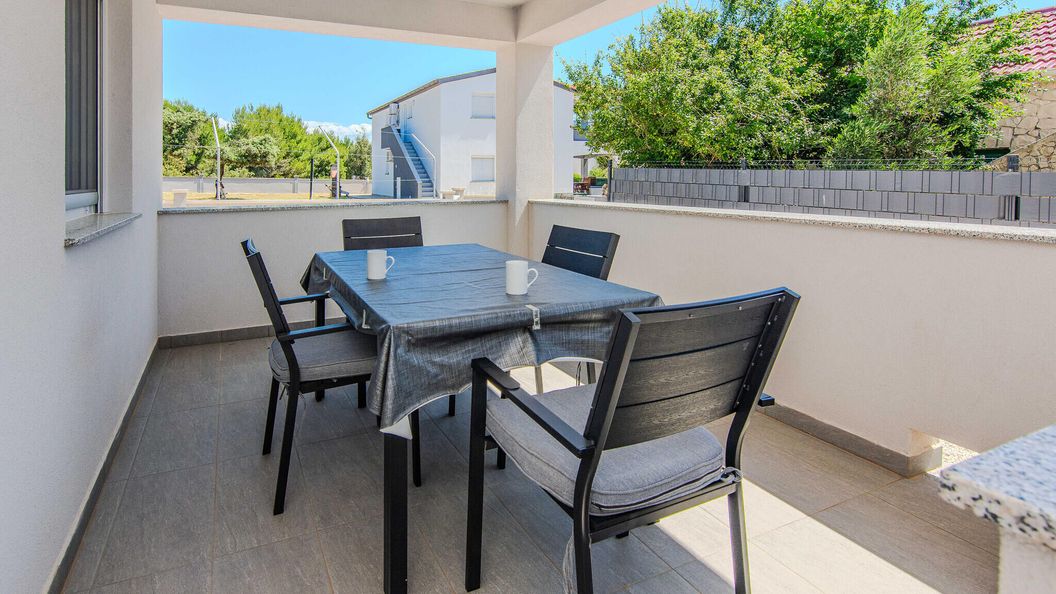 Apartman Vir - CDI328 (1)