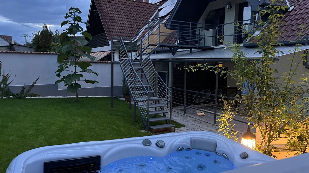 Gomén Apartman Eger (1)