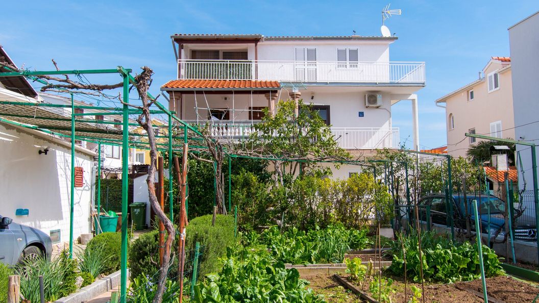 Apartments Neve Vodice (1)