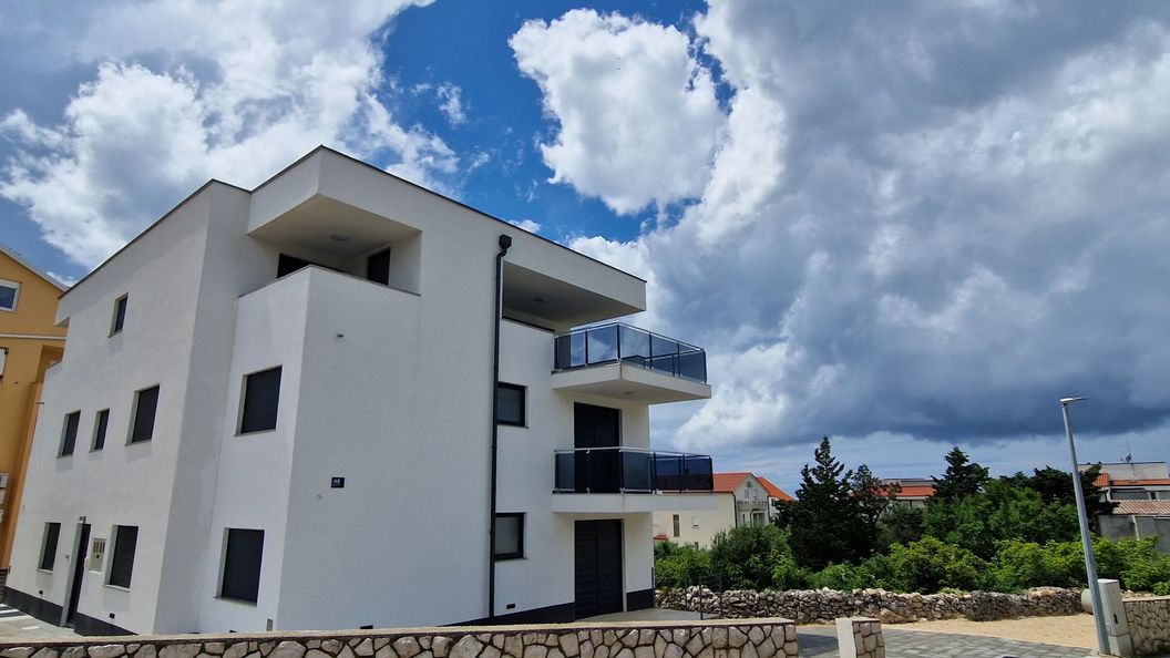 Apartments Matej Novalja (1)