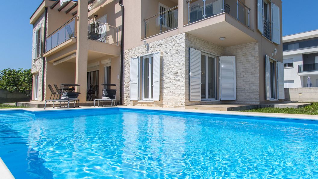 Apartments Pavlović Vodice (1)