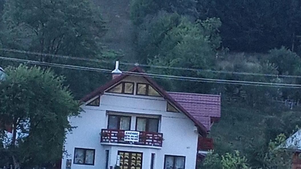 Casa Rareș Toc Lunca (1)