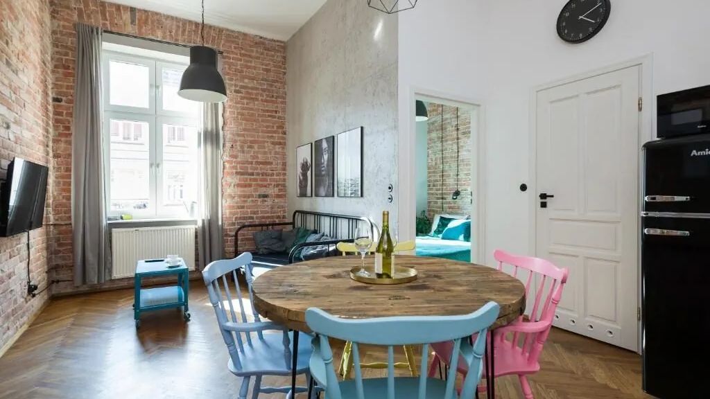 Discover Kraków/Apartamenty Loft rodzinne/Kraków ul. Rakowicka 3 (1)