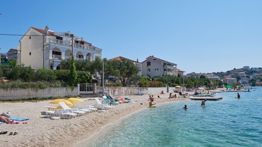 Apartment Natali Okrug Gornji (1)