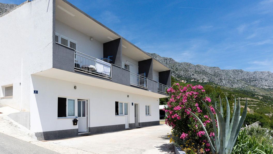 Apartman Omiš - CSC763 (1)