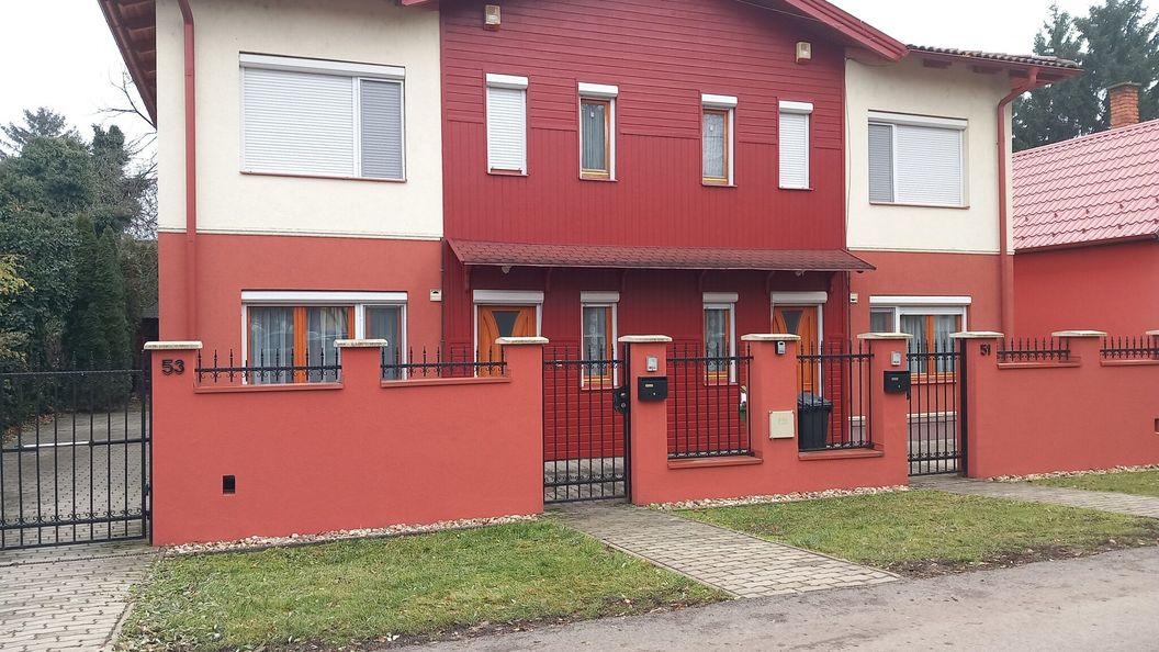 Bródy 51 53 Apartman Hajdúszoboszló (1)