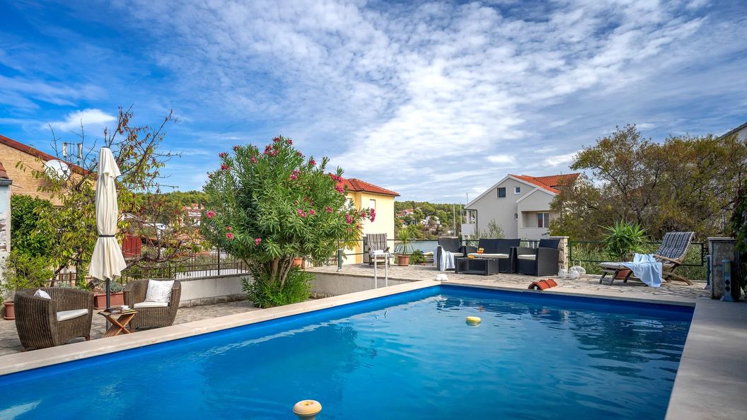 Villa Oleander Vrboska (1)