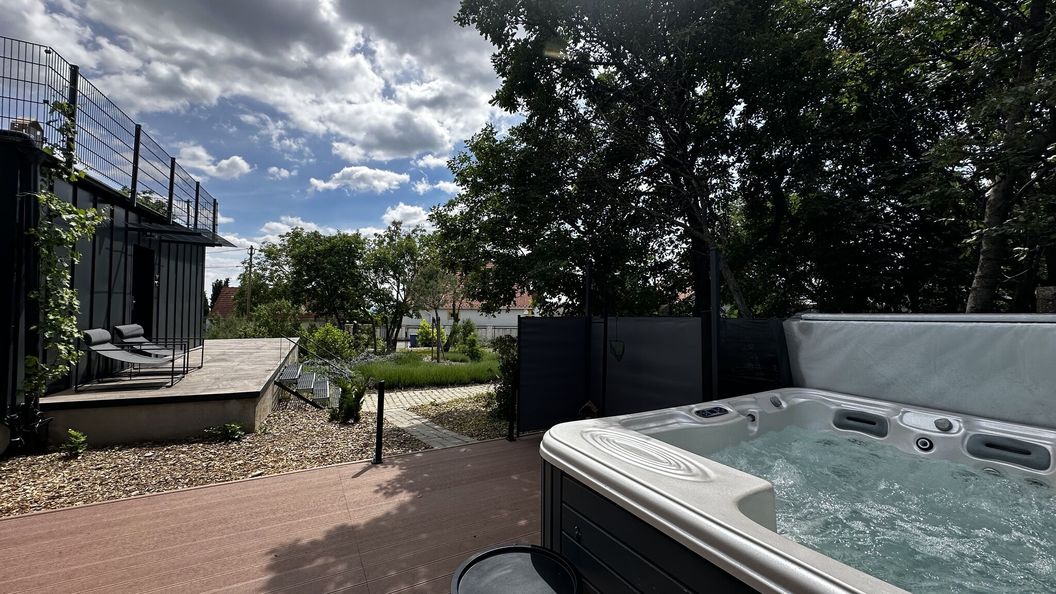 Private Wellness Kisház Pécs (1)