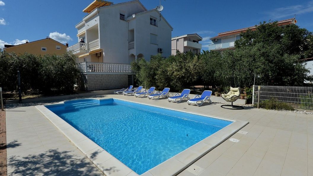 Apartments Olive Garden Biograd (1)