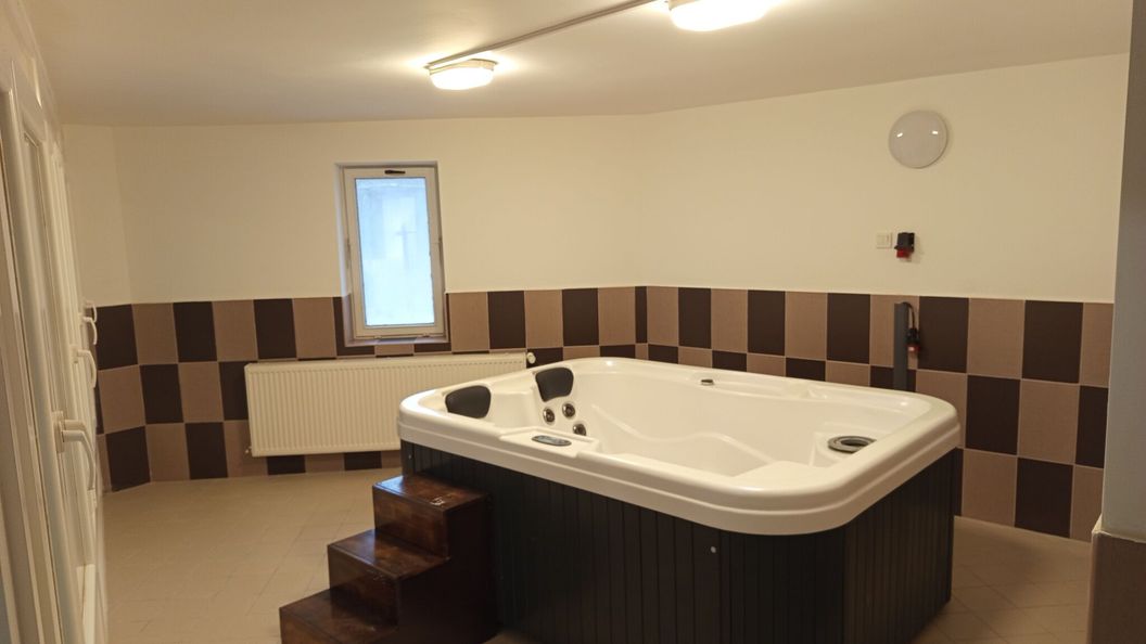 Orosz Major Vendégház Parasznya (1)