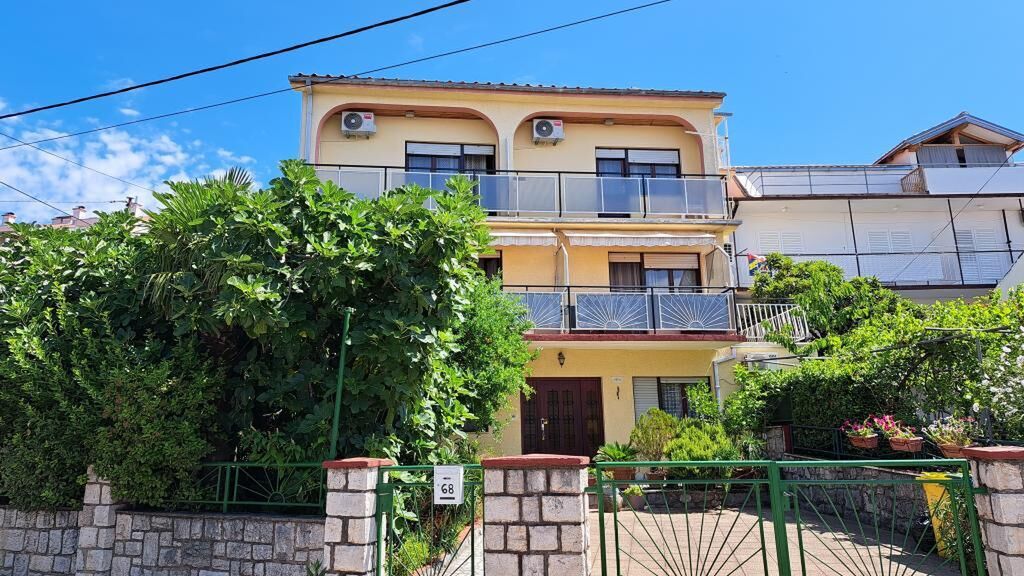 Apartments Izabela Crikvenica II (1)