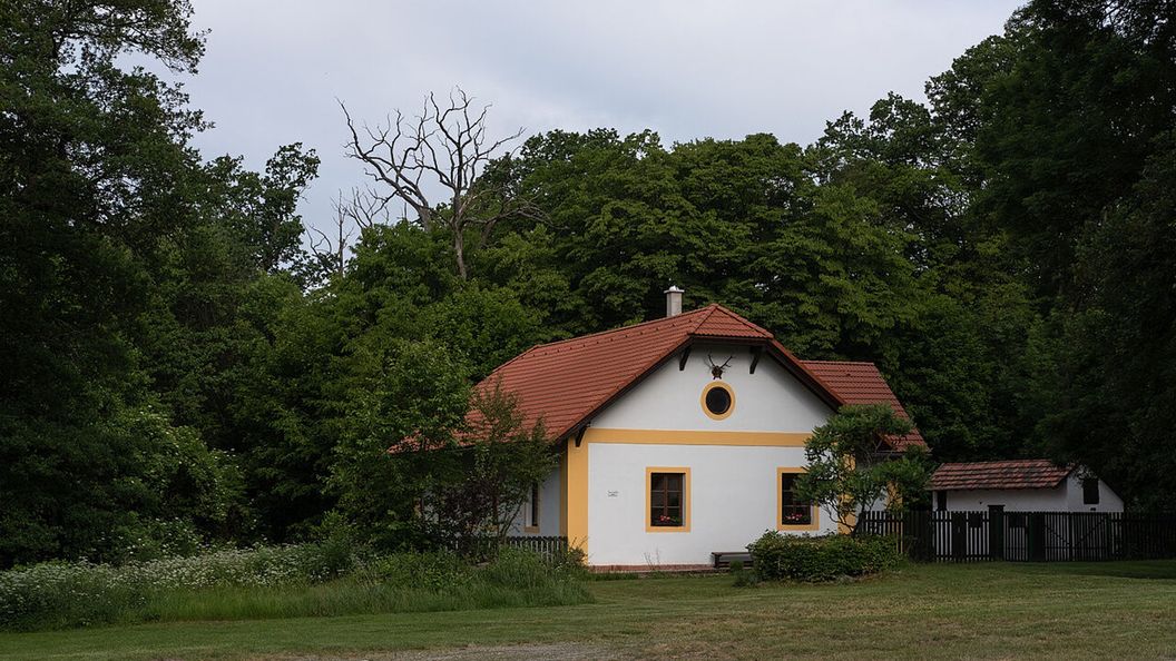 Chalupa Černická hájenka Sudoměřice u Bechyně (1)