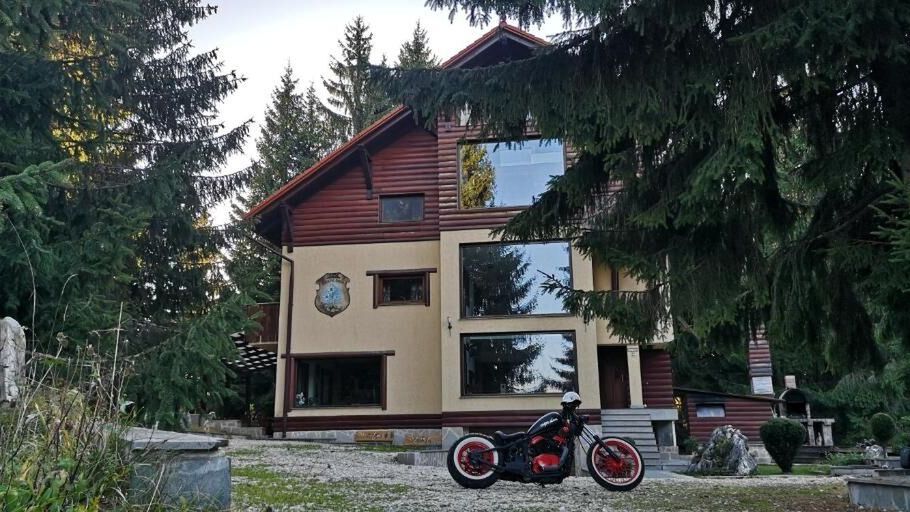 Vila Carpe Diem Fundata (1)