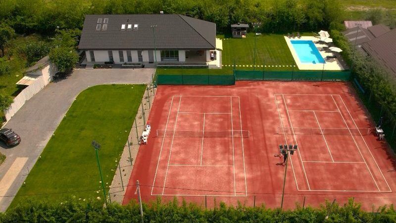 LaHuzur Casa de Vacanță Baloteşti (1)