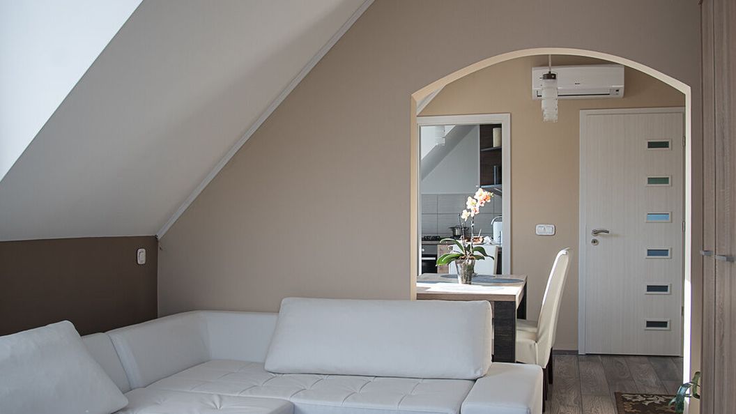 Orchidea Apartman Balatonkenese (1)