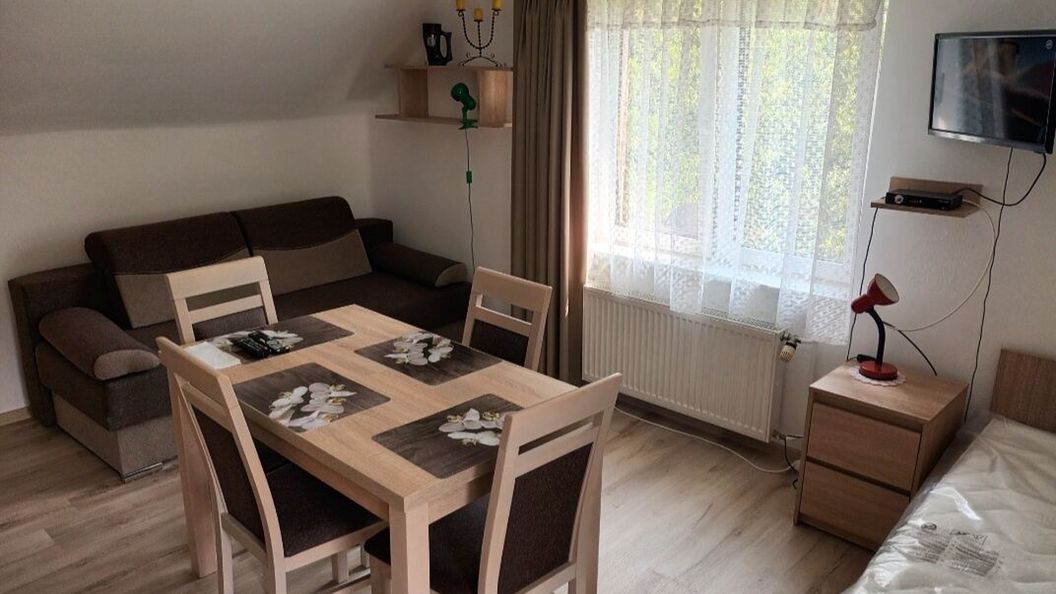 Noclegi z ogrodem Krościenko (1)