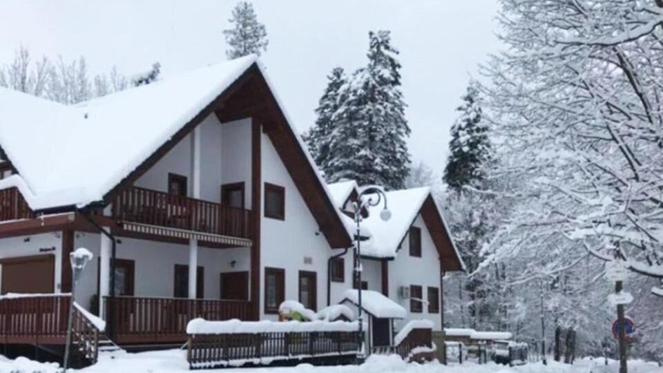 Bieszczadzki Dworek Polańczyk (1)