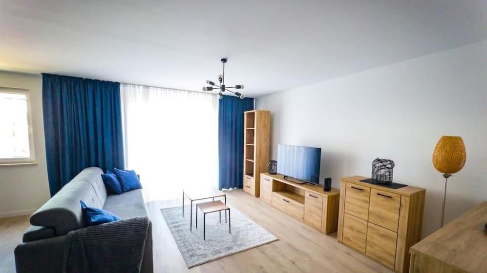 Gdańsk Letnica Apartament 72m2 dla 6 osób z parkingiem (1)