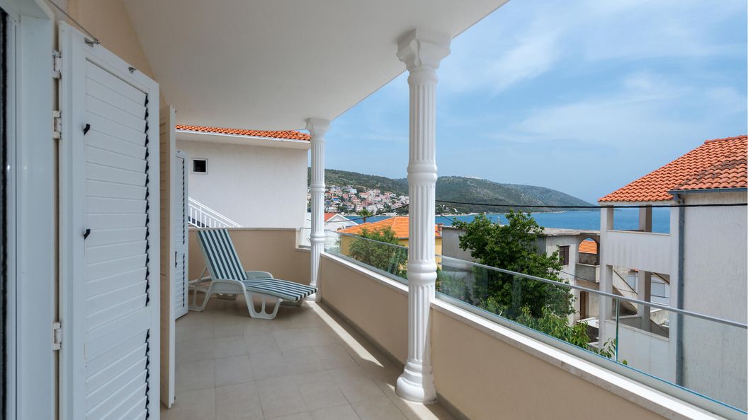 Apartman Trogir - CSC648 (1)