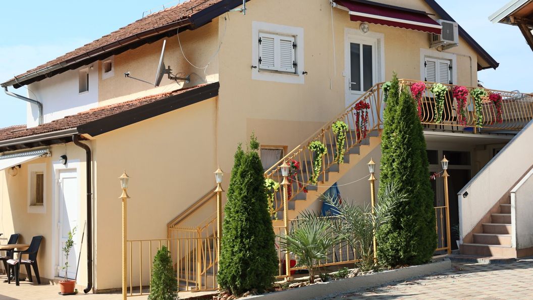 Apartmani Amore Katoro (1)