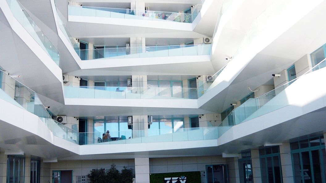 CNC Zev Apartment Mamaia (1)