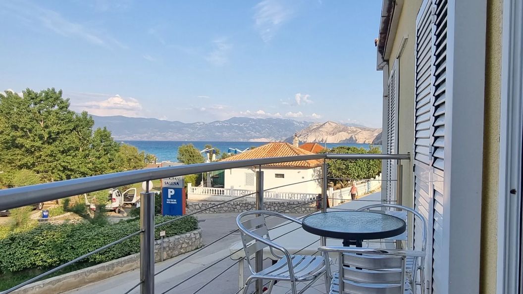 Apartment Vlahinja Baška (1)