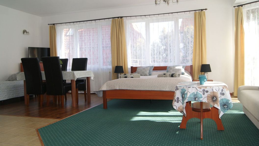 Centrum Wczasowe GAJA (1)