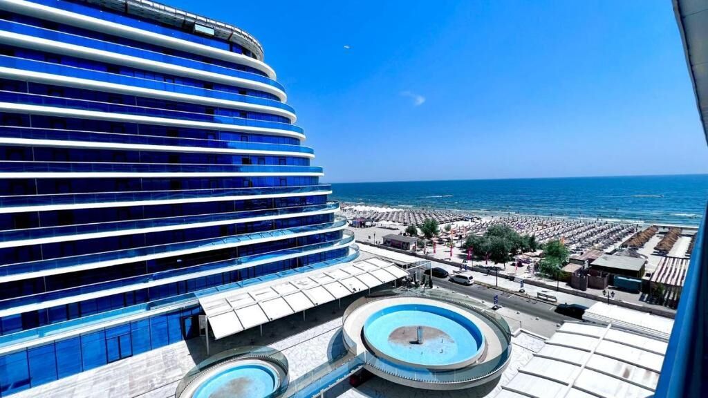 Apartament White Titanic Mamaia Nord (1)