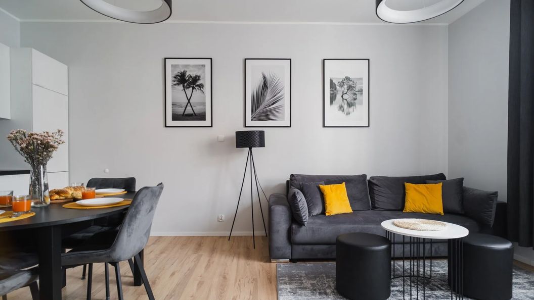 TOTU HOME Black&White Apartament Gdynia Centrum (1)