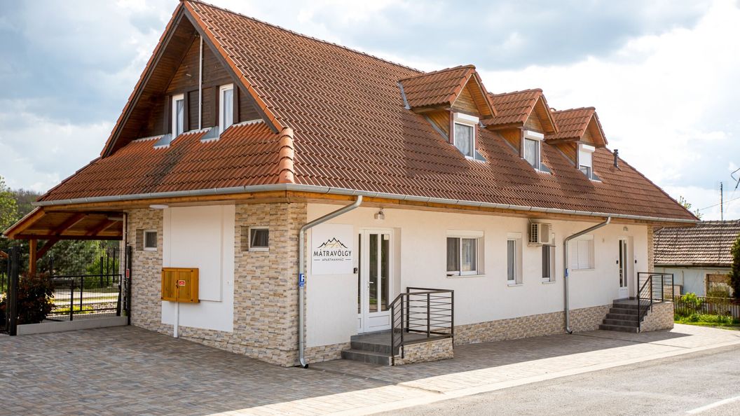 Mátravölgy Apartmanház Pásztó (1)