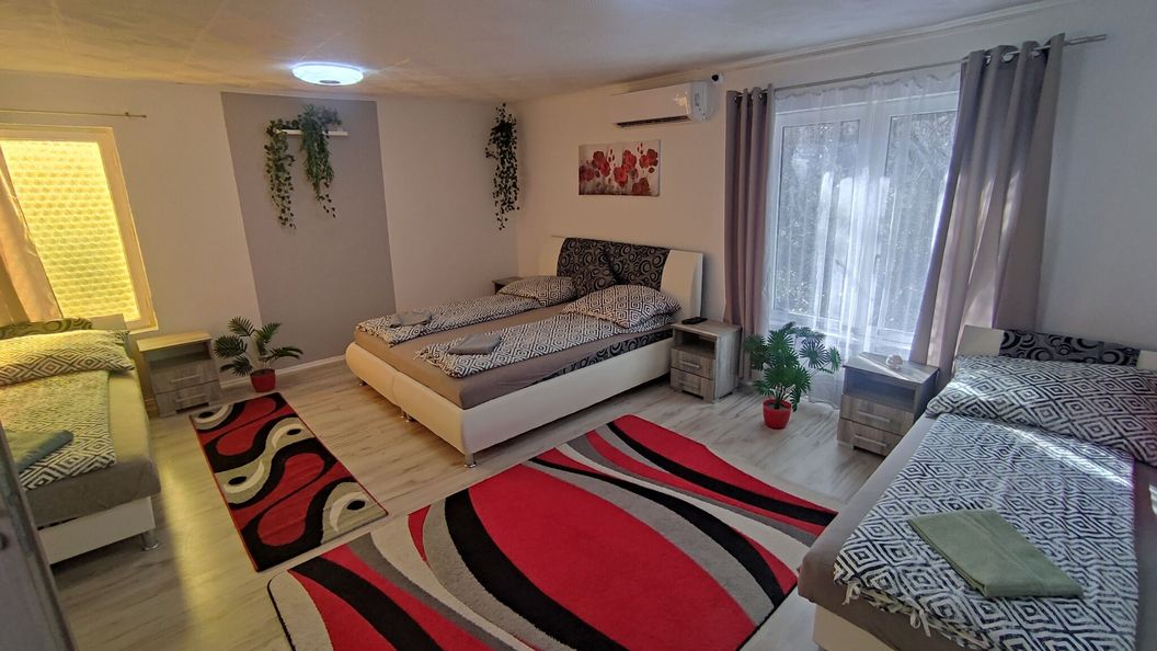 Violett Apartman Miskolctapolca (1)