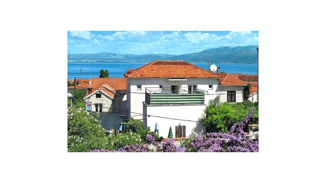 Apartman Supetar - CDB832 (1)