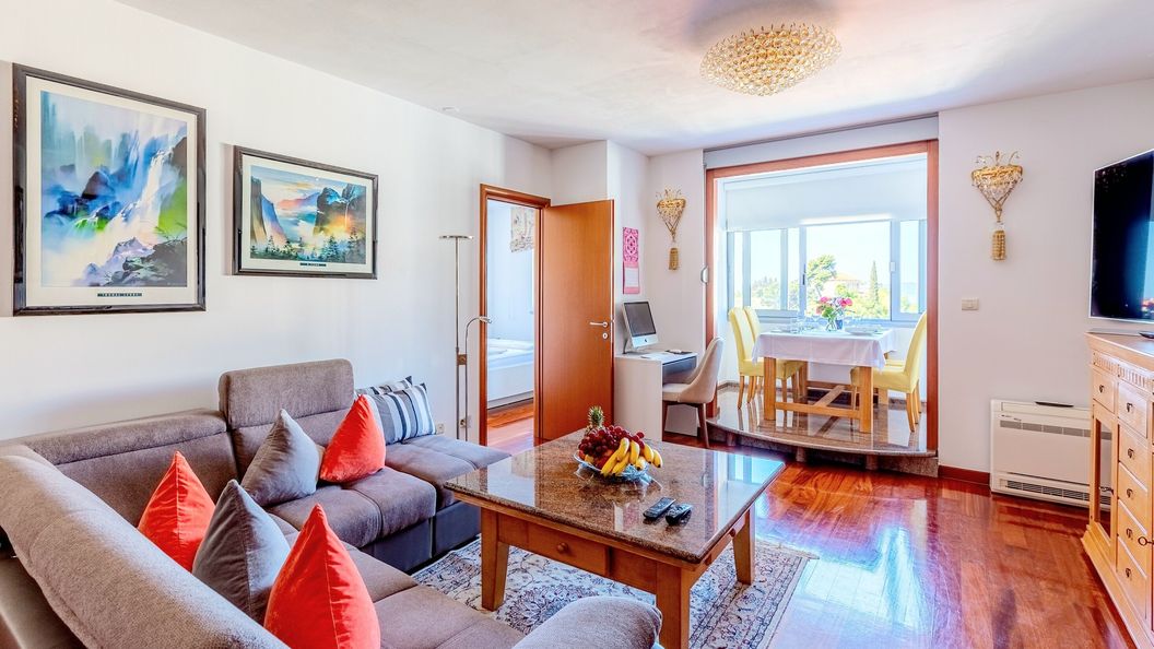 Apartmanok Internet Hozzáféréssel Split - 22773 (1)