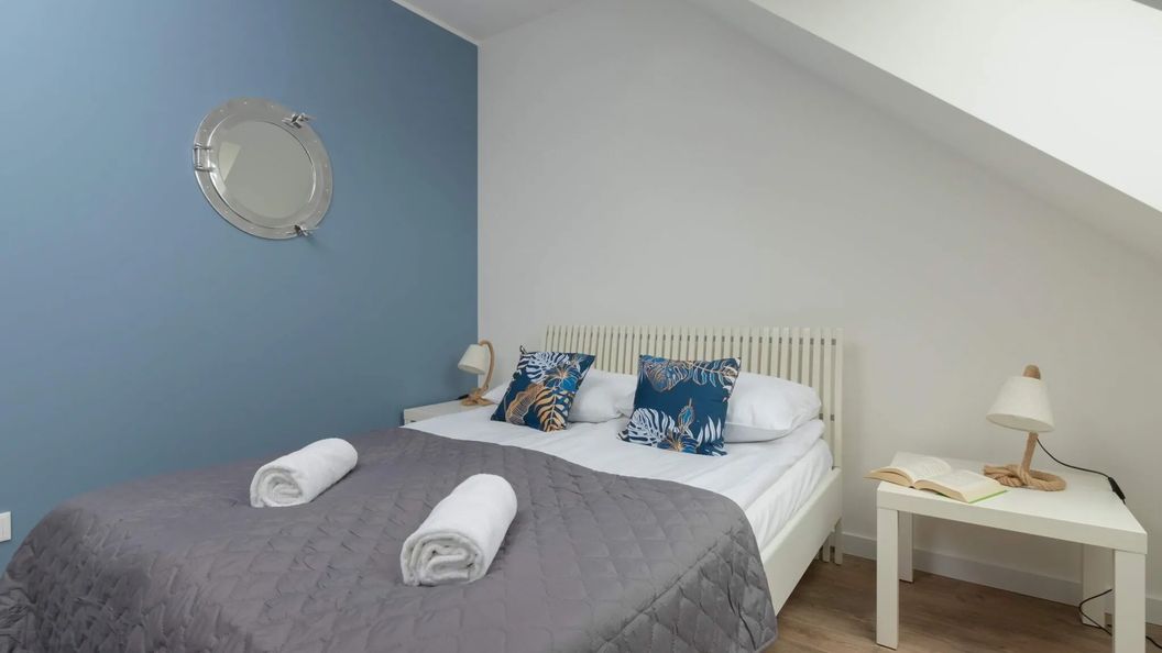 Powstańców Warszawskich 19 | Studio | Parking Warszawa (1)