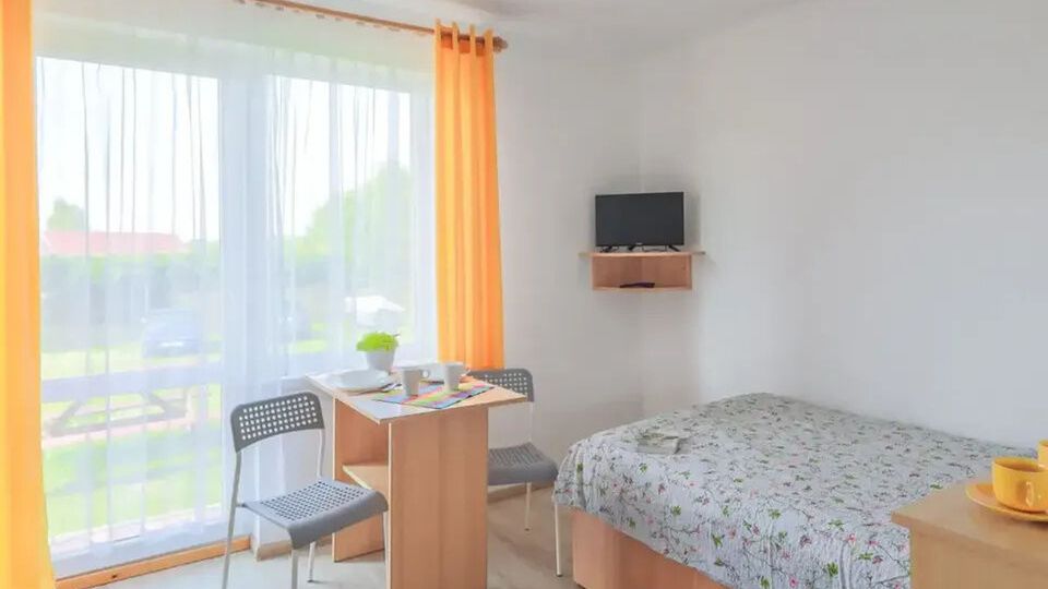 Domki i Pokoje U Moniki 4 Jarosławiec (1)