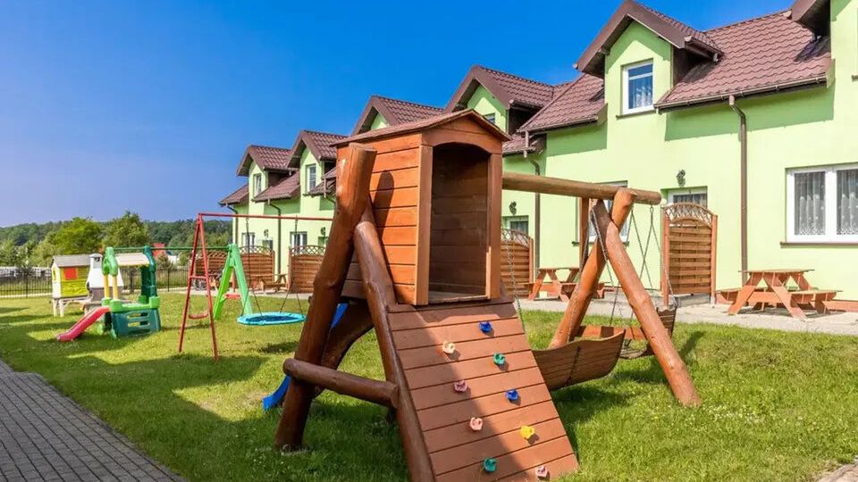 Domki i Pokoje U Moniki (1)