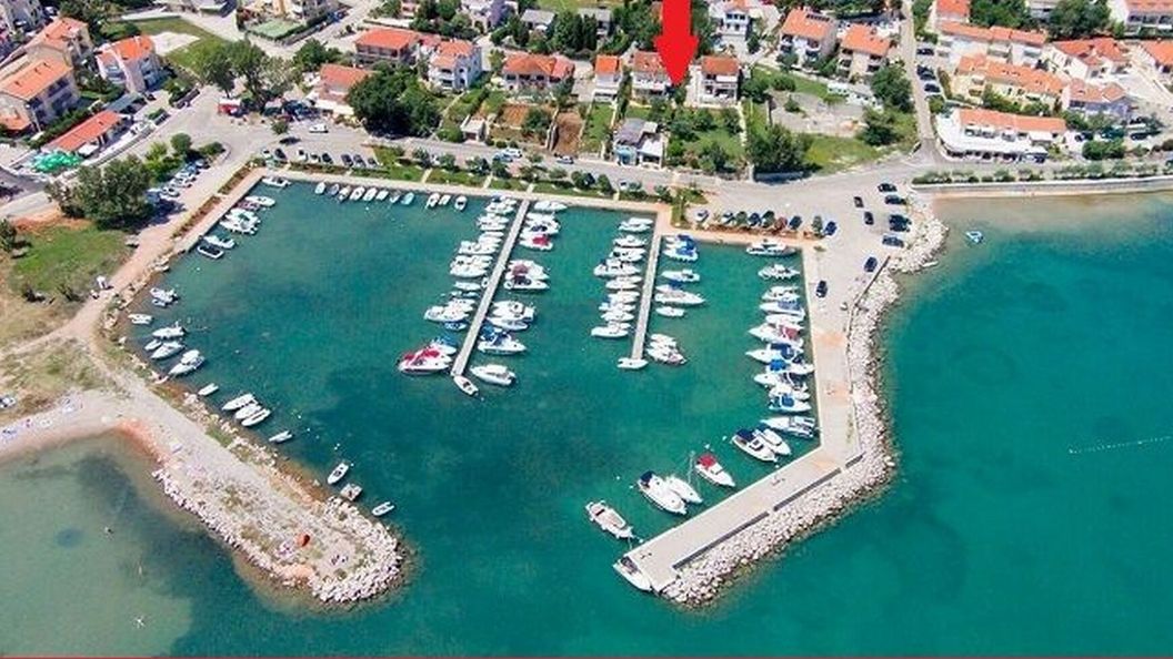 Apartments Star by the sea Čižići (1)