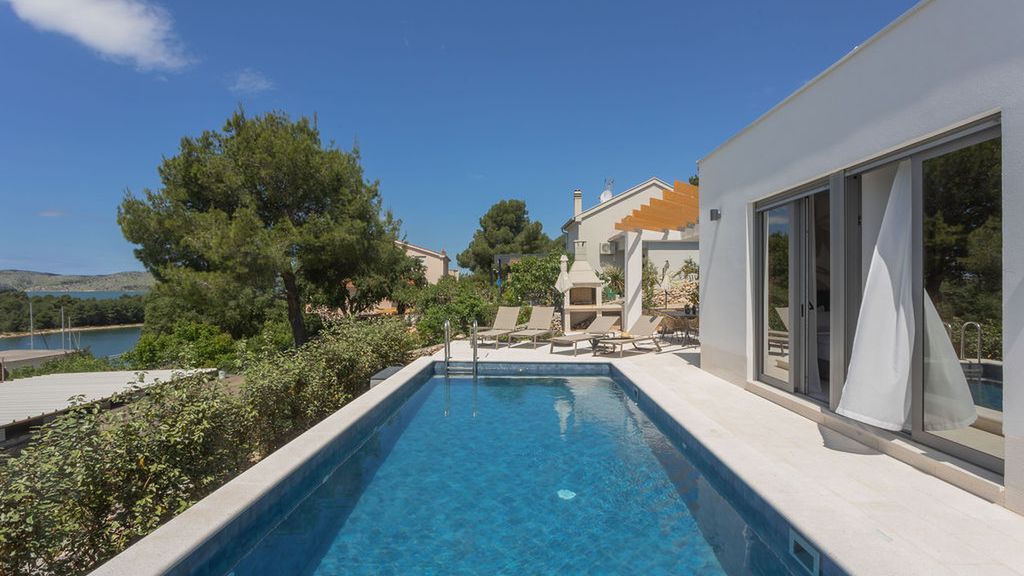 Villa Sullago Bilice (1)