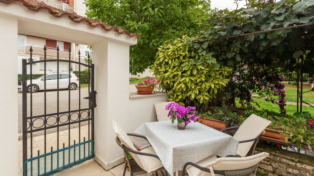 Apartment Enny 1 Porec (1)