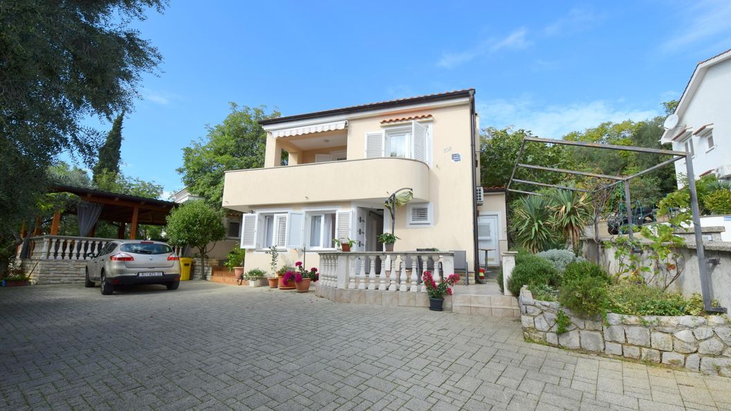 Apartments Julia Čižići II (1)