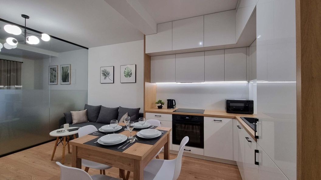 Aleje Wolności 13 | Nowoczesne Studio | Balkon Nowy Sącz (1)