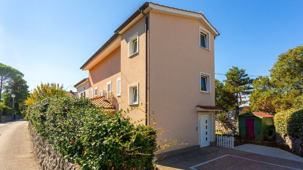 Apartments and Room Tamaris Malinska (1)