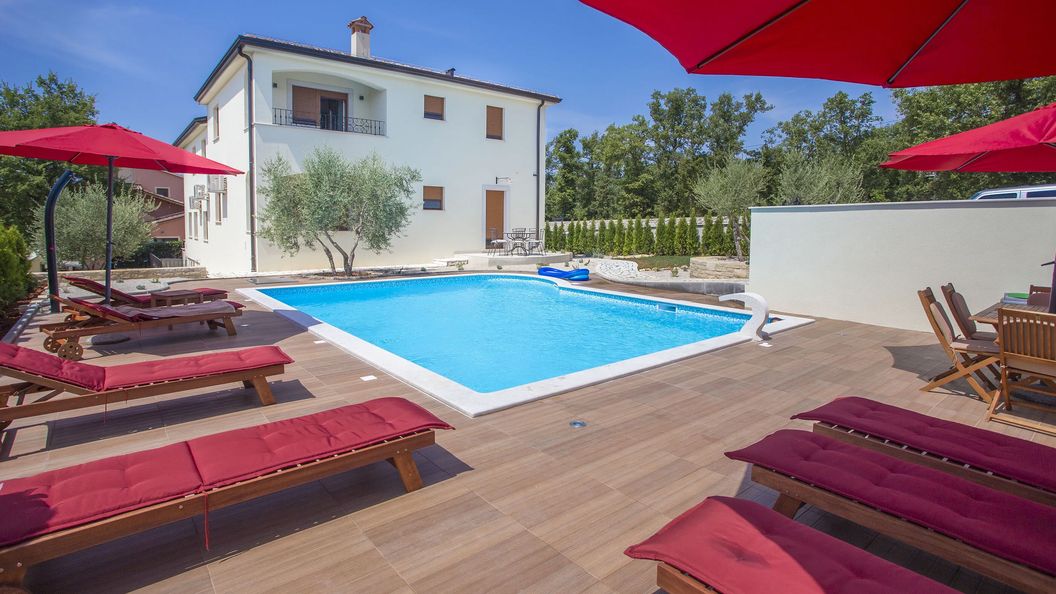Apartment Birikina 3 s bazenom Nova Vas (1)