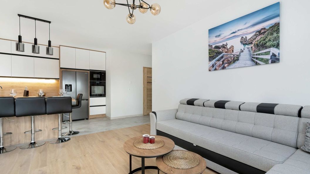 Starowiejska 62A | Jasny Apartament | Parking Gdańsk (1)